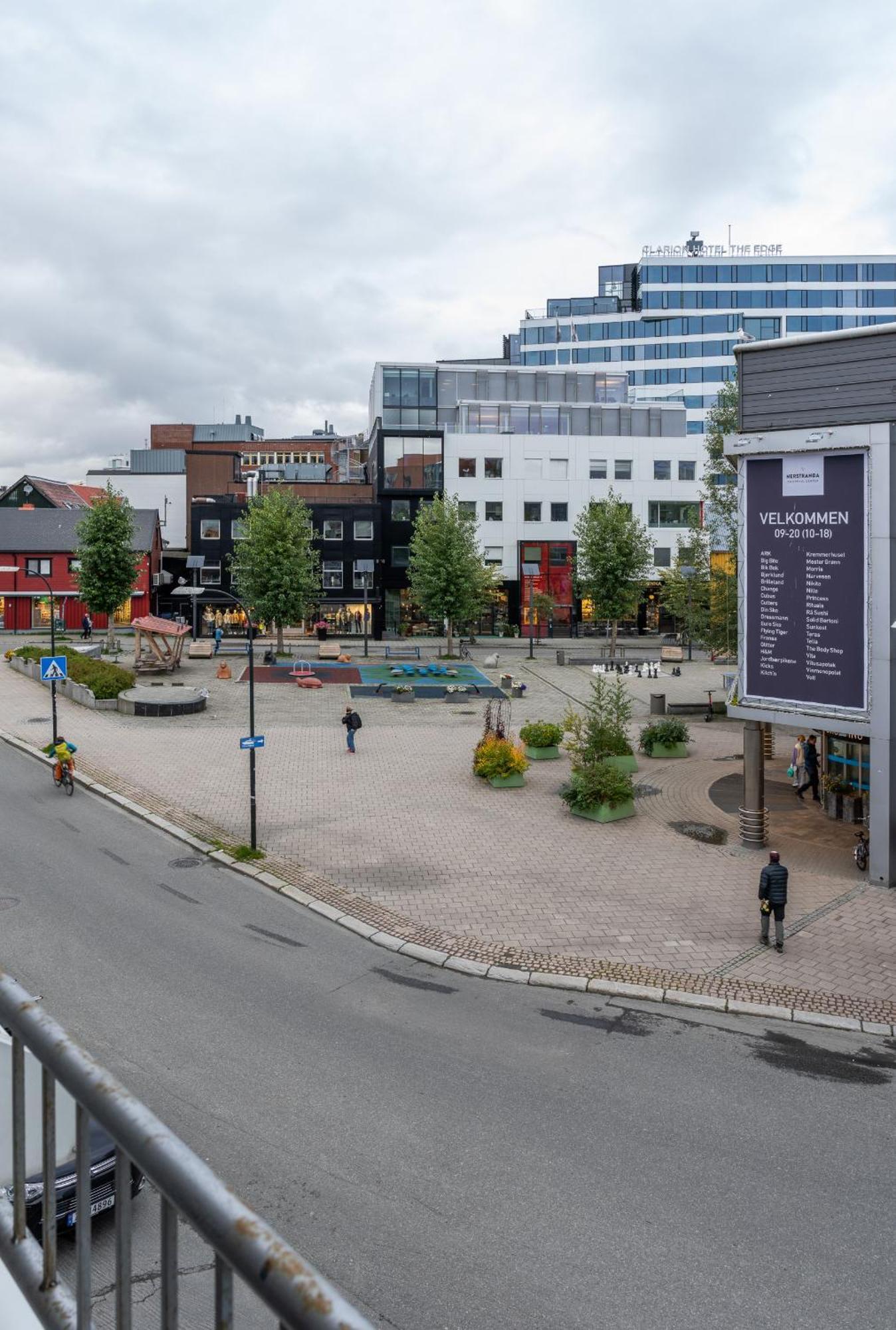 City Square Тромсьо Екстериор снимка
